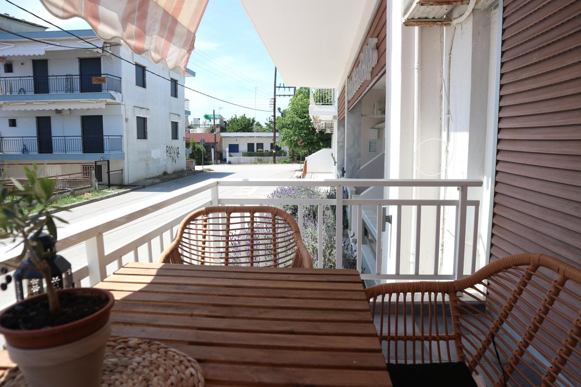 Grandma Mary'S Apartment Nea Playia Exterior foto